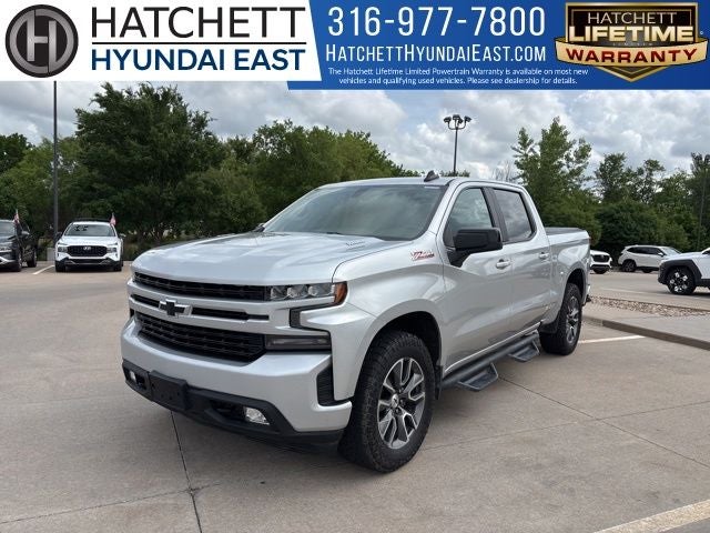 2020 Chevrolet Silverado 1500 RST in Silver Ice Metallic — front three-quarter view
