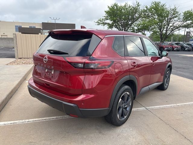2025 Nissan Rogue — detail view