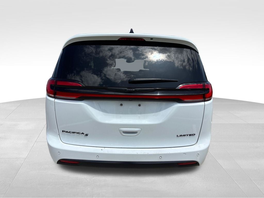 2025 Chrysler Pacifica — interior view