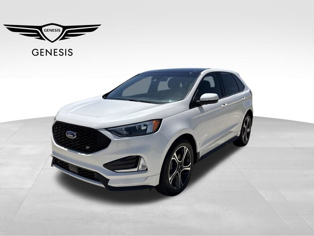 2019 Ford Edge ST in White Platinum Clearcoat Metallic — front three-quarter view
