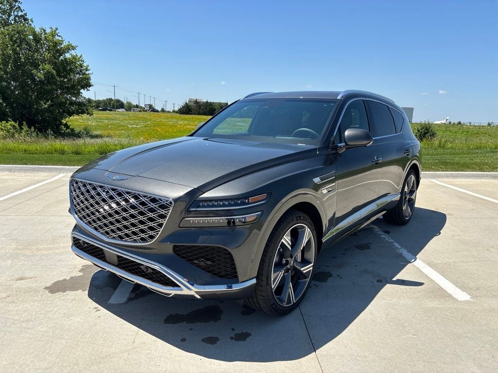 2026 Genesis GV80 3.5T Prestige in Makalu Gray — front three-quarter view
