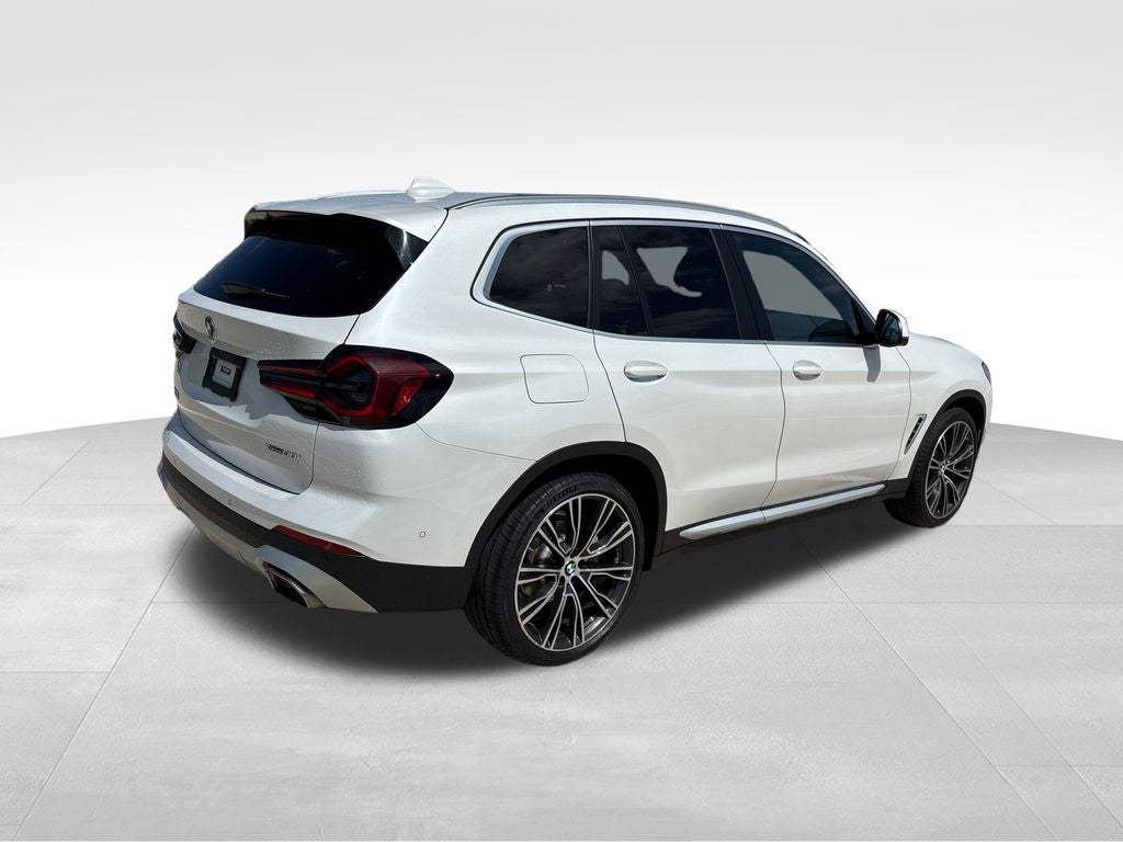 2023 BMW X3 — detail view